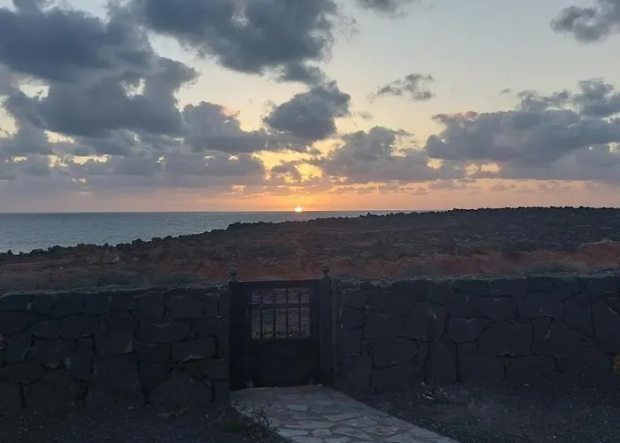 فيلة Sunset Paradise With Panoramic Sea View, First Line, Sunsets *