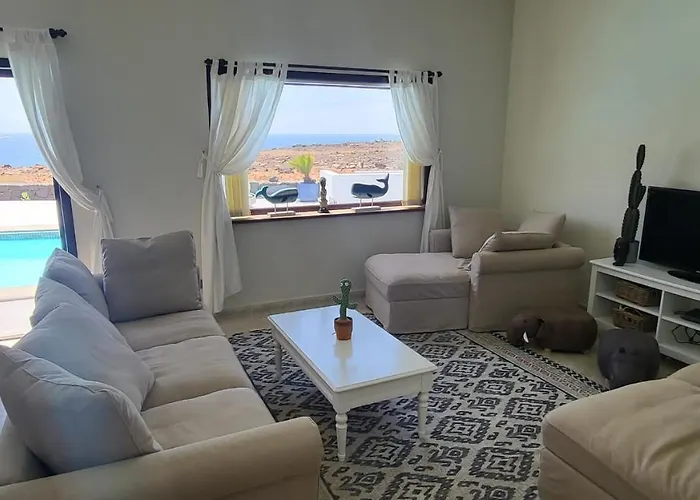 Sunset Paradise With Panoramic Sea View, First Line, Sunsets فيلة *